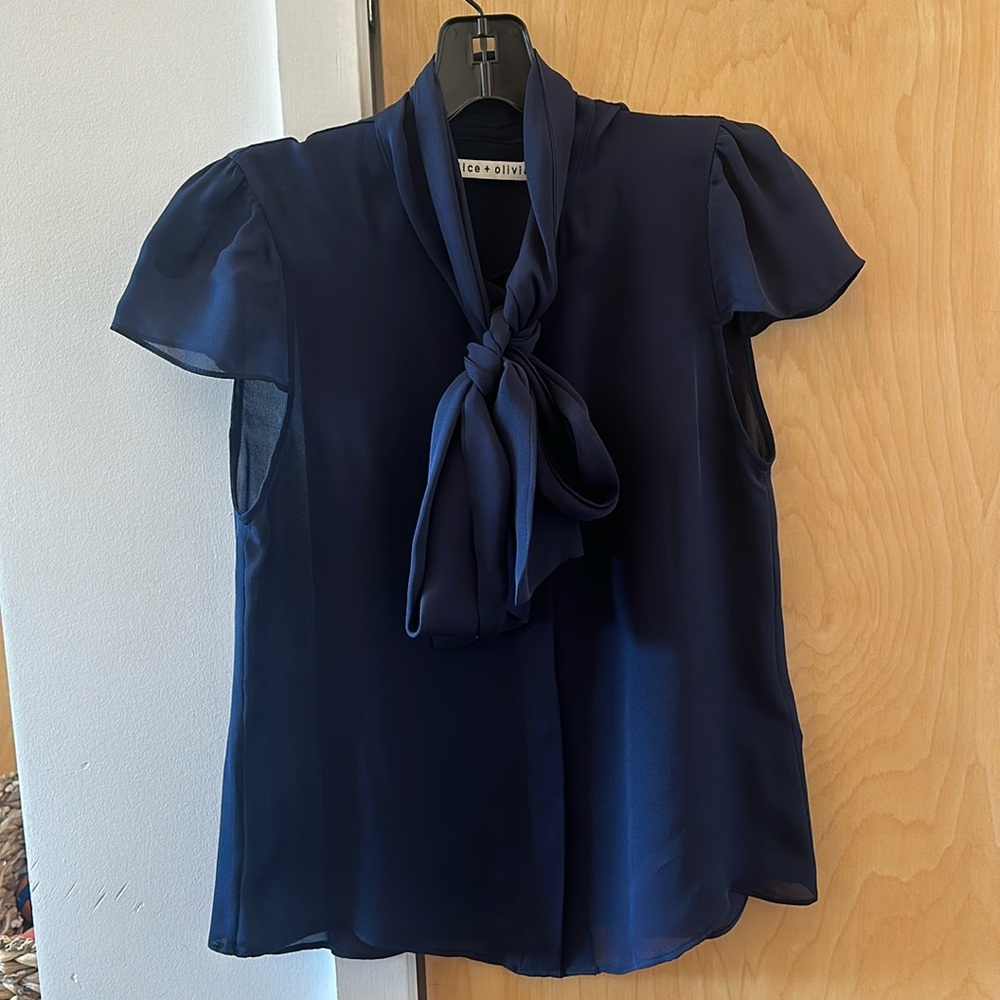Alice + Olivia Jeannie bow collar blouse